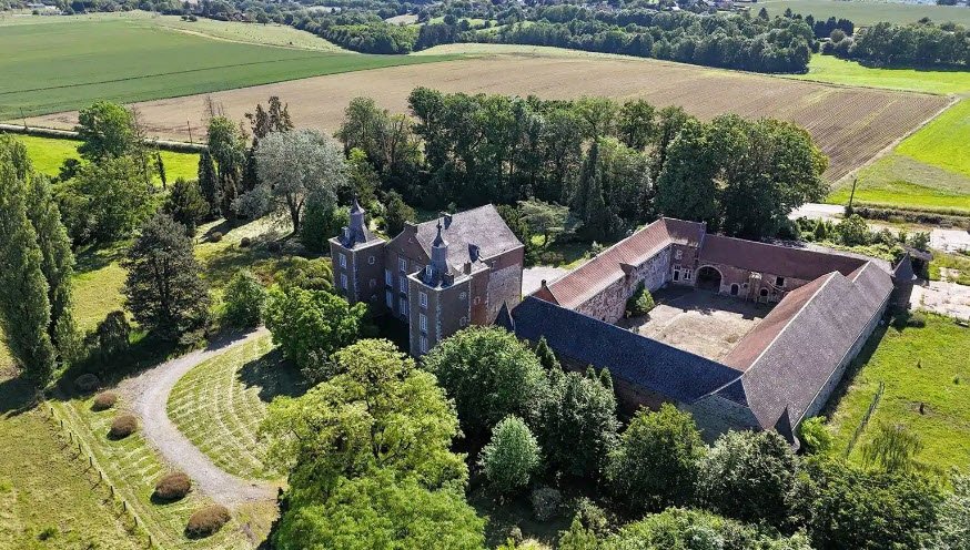 Château d'Oulhaye, Saint-Georges-sur-Meuse, Belgium, Belgium